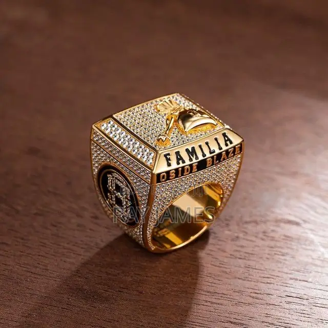 Gold Ring.Etc