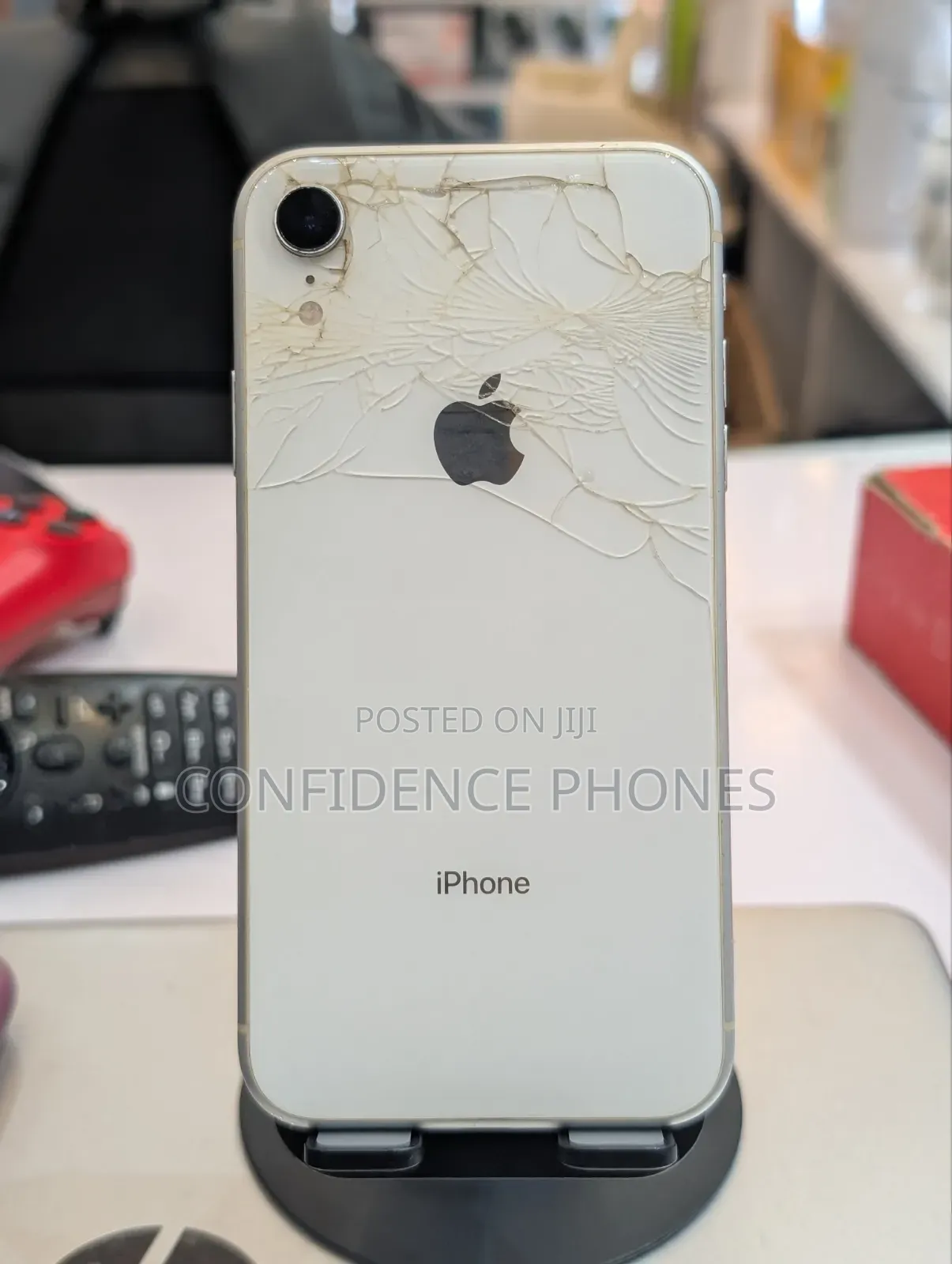 Apple iPhone XR 128 GB White