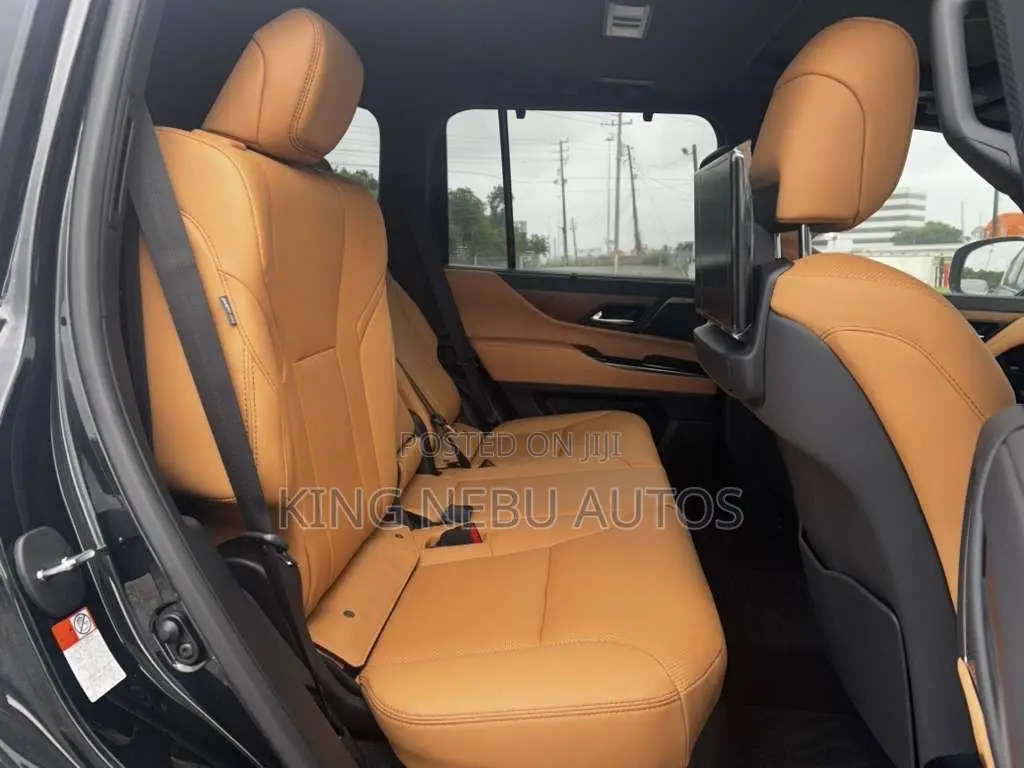 Lexus LX 500d 2026 Black
