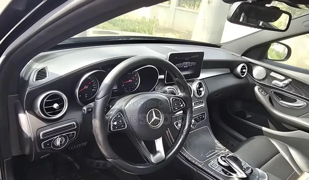 Mercedes-Benz C300 Base 4Matic Sedan AWD (2.0L 4cyl 7A) 2017 Black