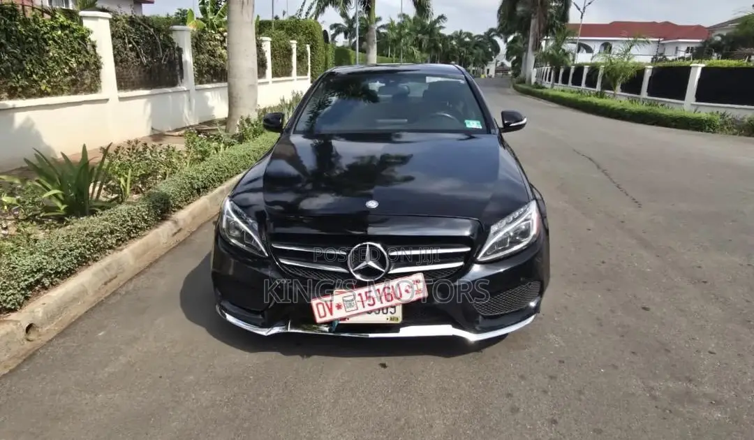 Mercedes-Benz C300 Base 4Matic Sedan AWD (2.0L 4cyl 7A) 2017 Black