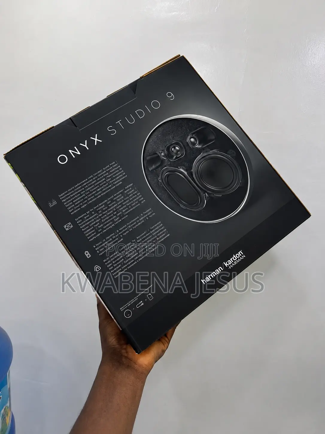 Onyx Studio 9