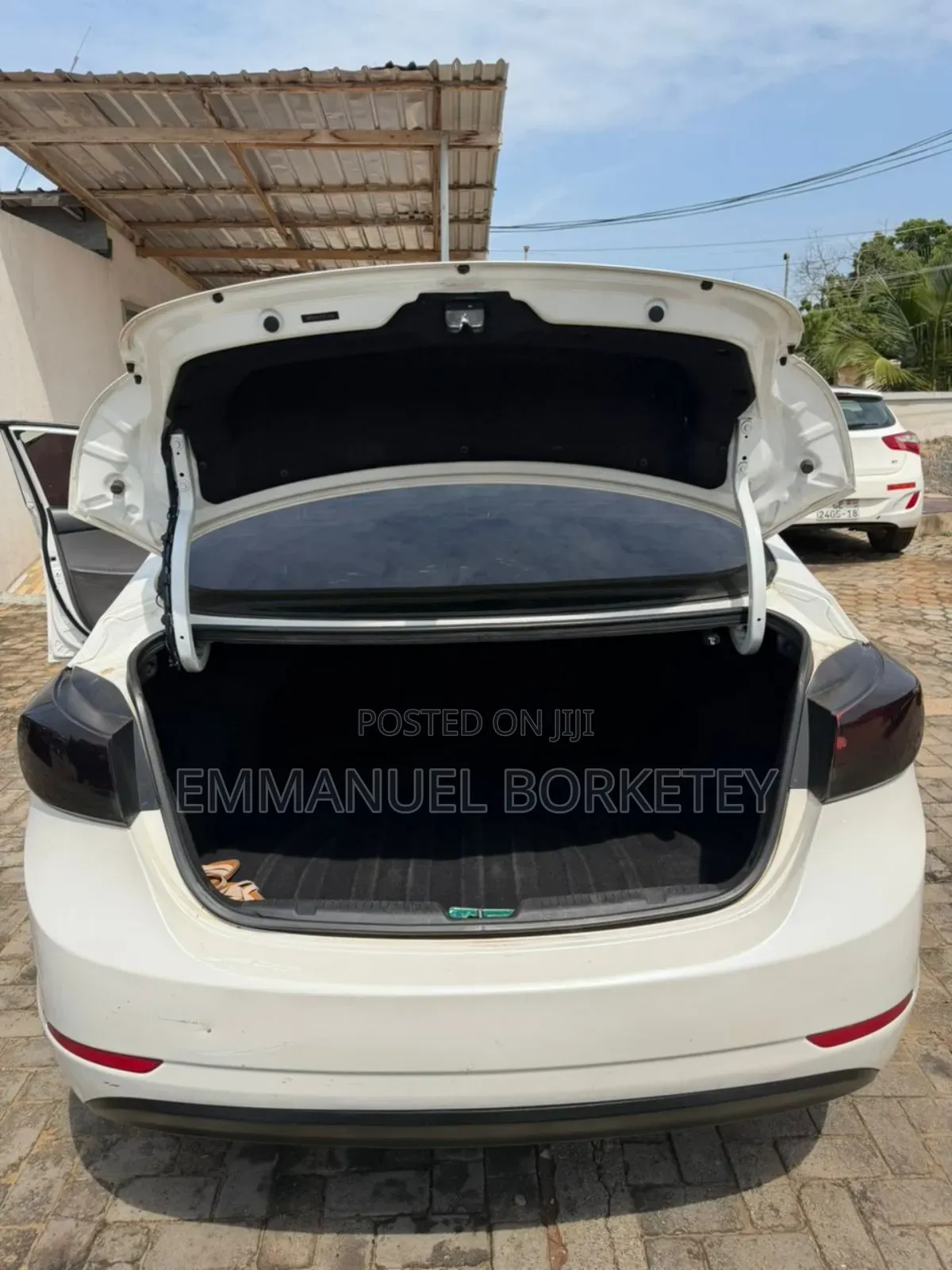 Hyundai Elantra Limited 4dr Sedan (1.8L 4cyl 6A) 2014 White