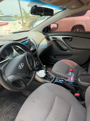 Hyundai Elantra Limited 4dr Sedan (1.8L 4cyl 6A) 2014 White
