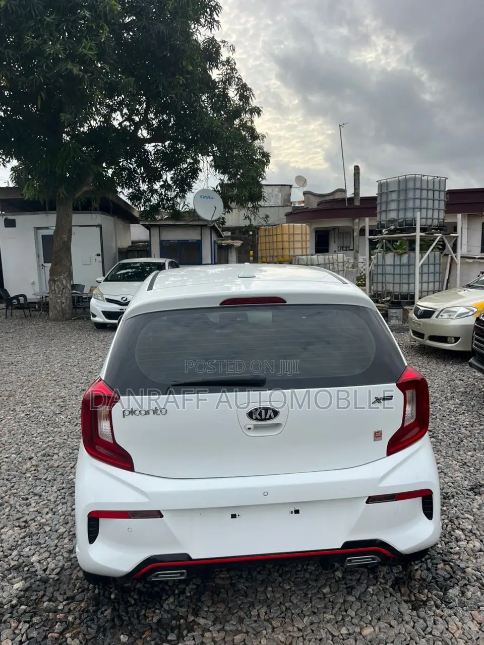 Kia Morning 2022 White