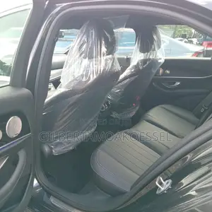 Mercedes-Benz E350 2023 Black