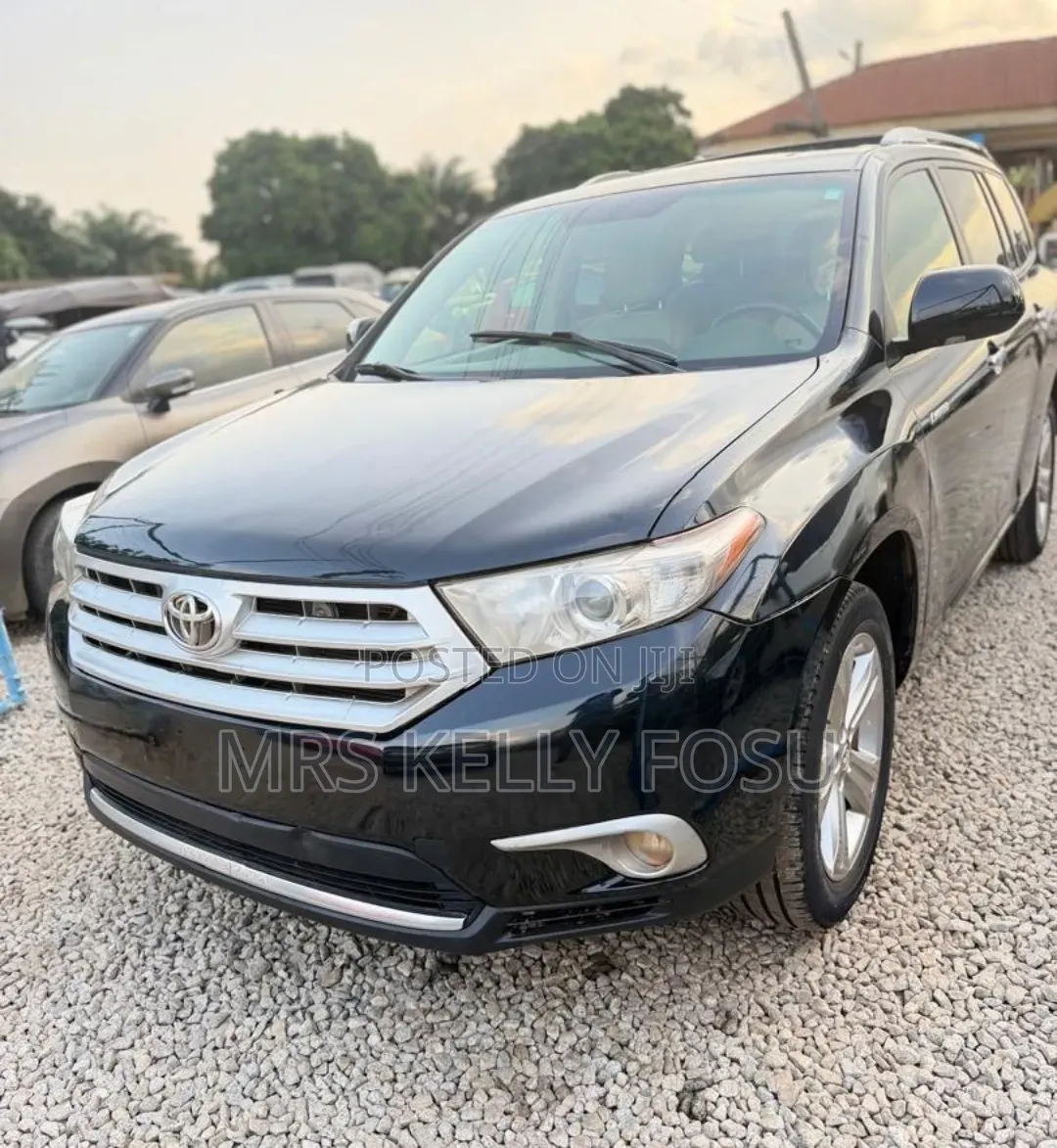Toyota Highlander 2010 Black