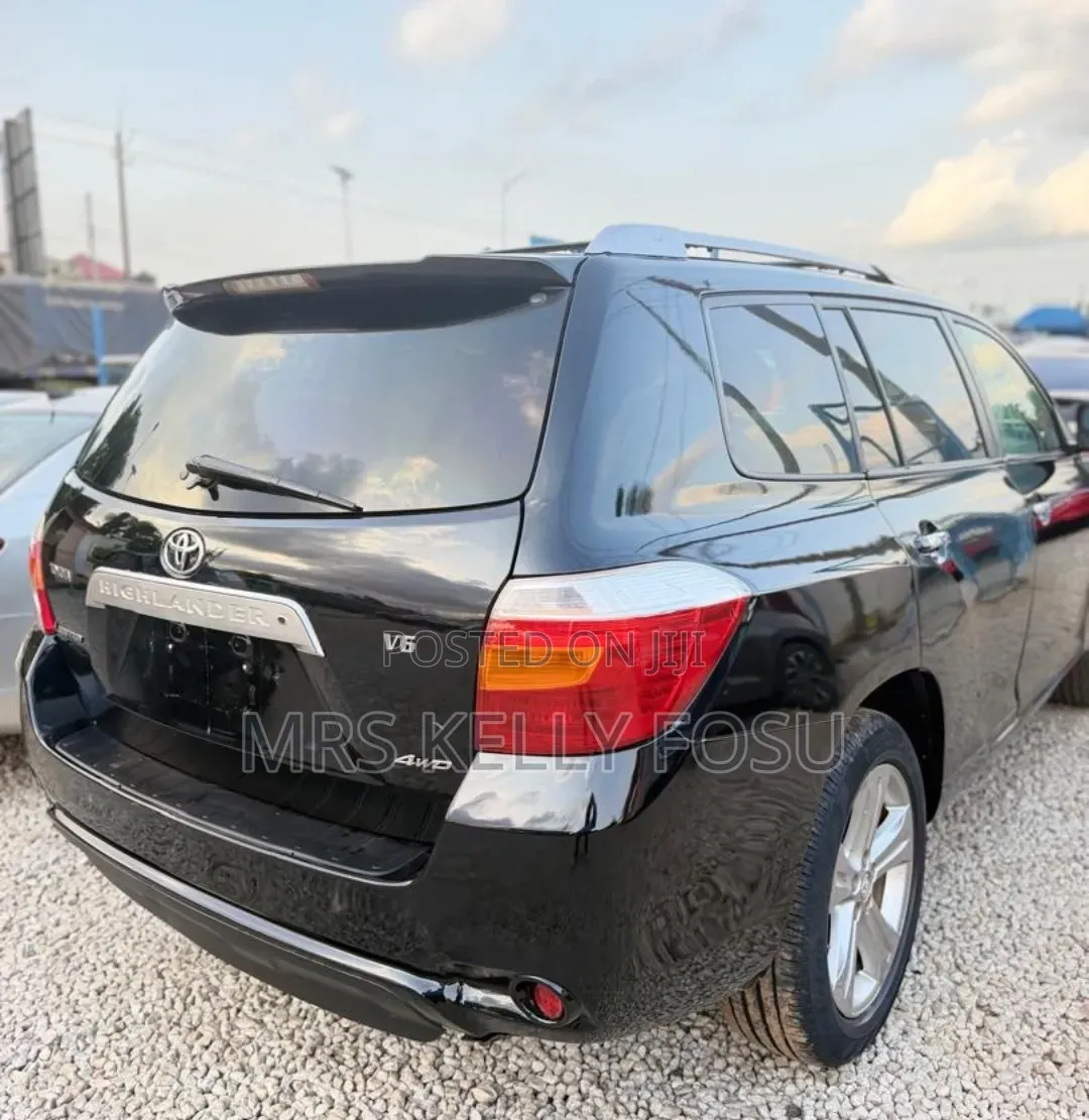 Toyota Highlander 2010 Black