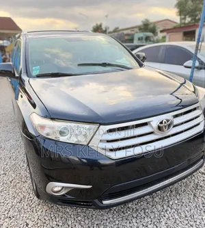 Toyota Highlander 2010 Black