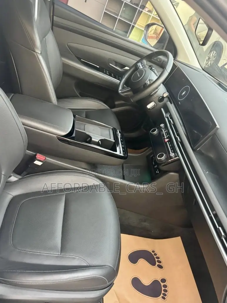 Hyundai Tucson Limited 2023 White