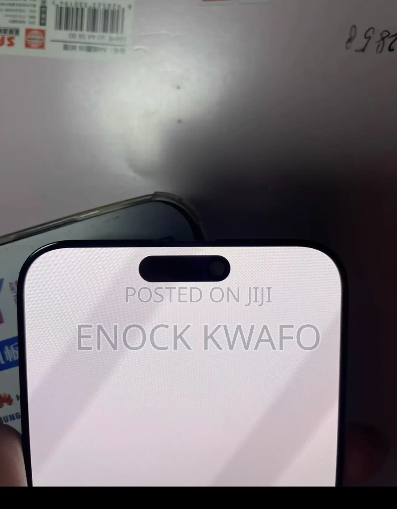 iPhone 15 Pro Max Screen