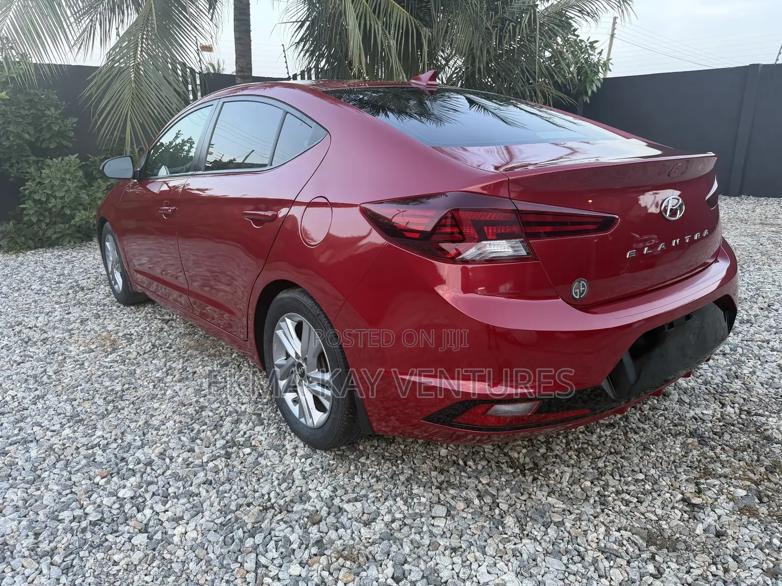 Hyundai Elantra SEL 2020 Red
