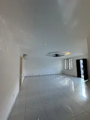 3bdrm Apartment in Madev Realty, Achimota for rent