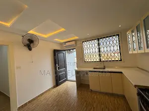 3bdrm Apartment in Madev Realty, Achimota for rent