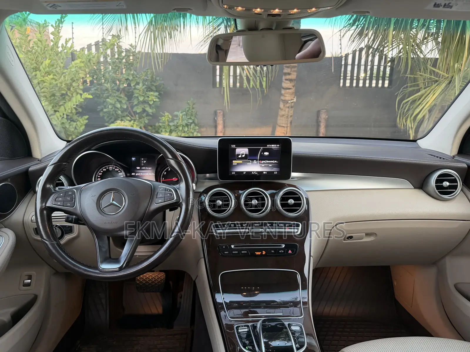 Mercedes-Benz GLC-Class 2016 White