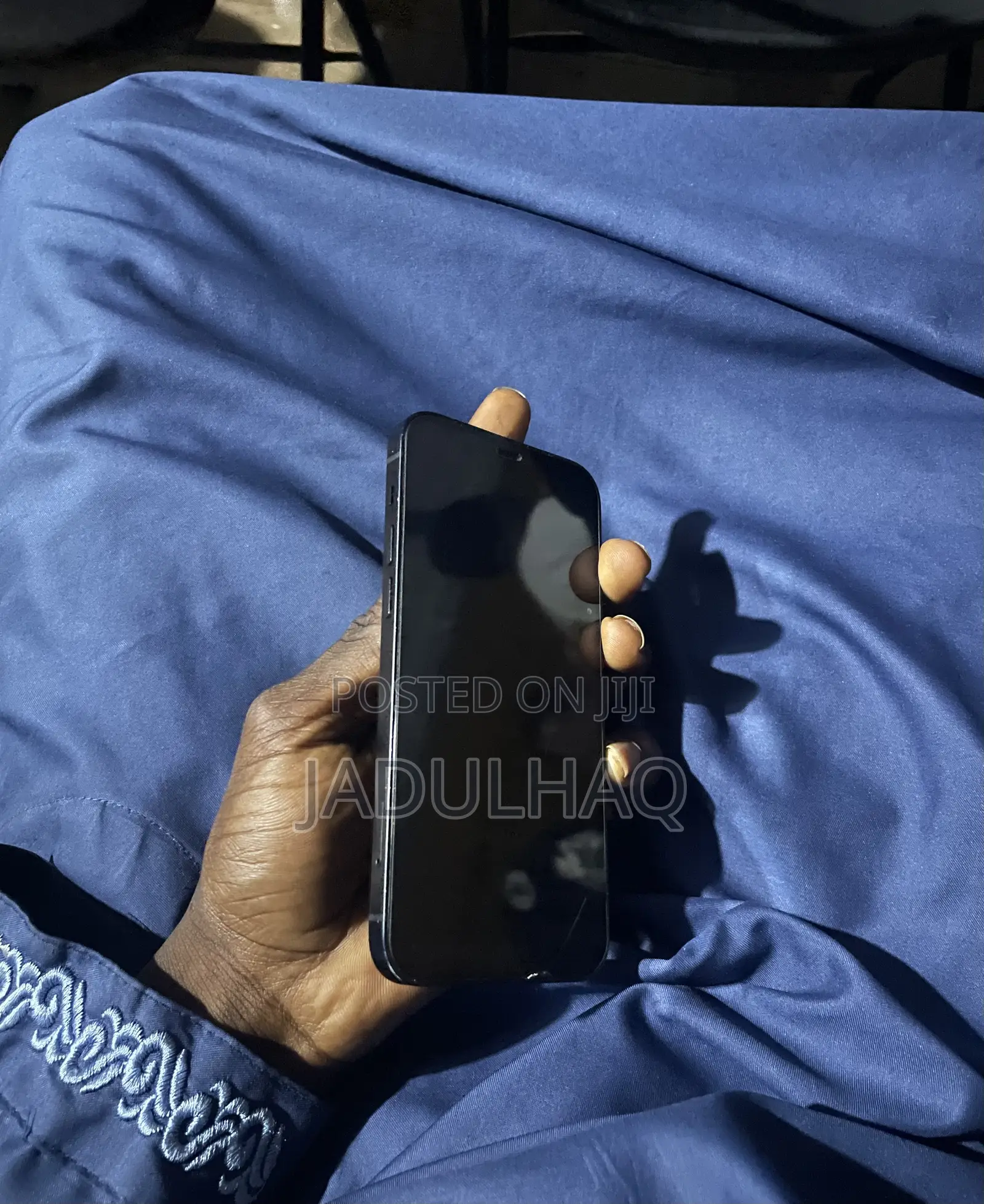 Apple iPhone 12 64 GB Black