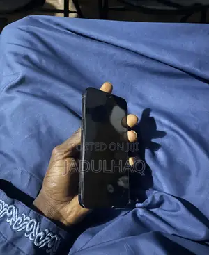 Apple iPhone 12 64 GB Black
