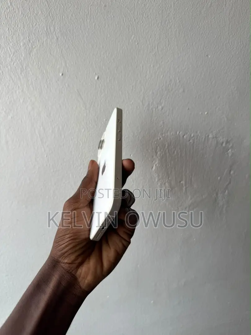 Apple iPhone 13 128 GB White