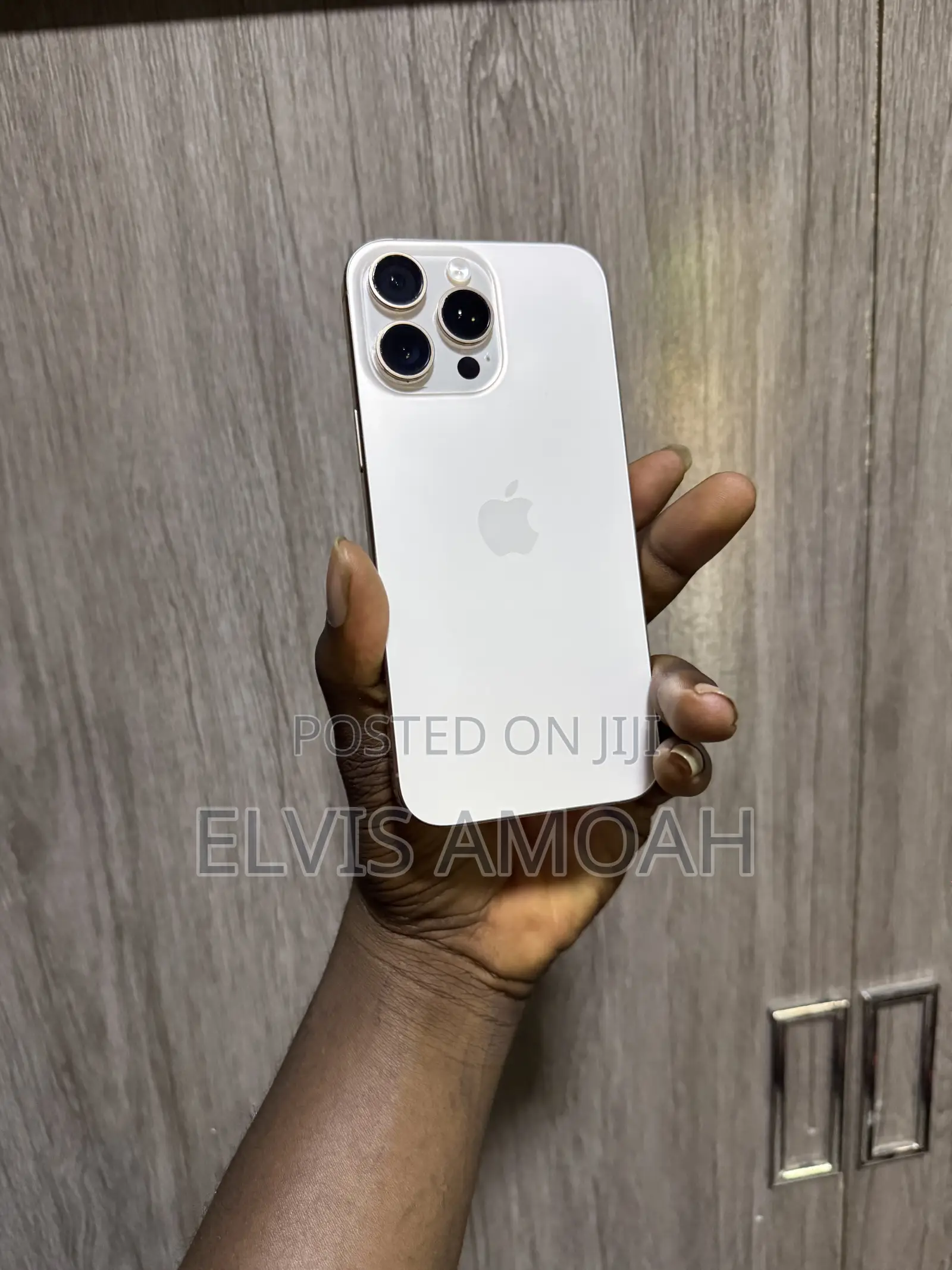 Apple iPhone 16 Pro Max 256 GB Gold