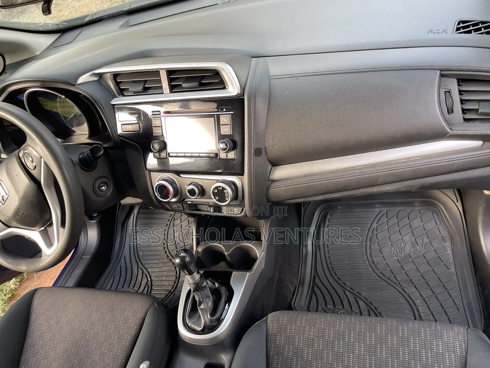 Honda Fit 2017 Blue