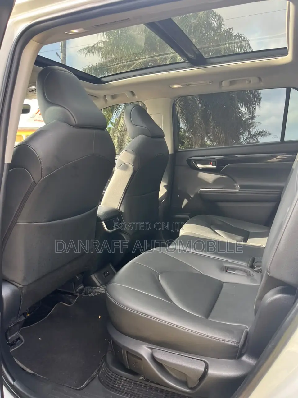 Toyota Highlander XLE FWD 2023 White