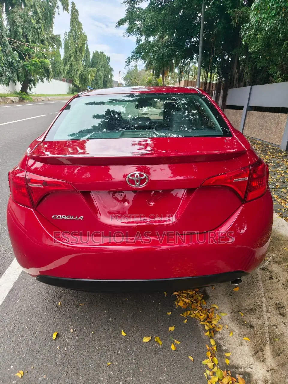 Toyota Corolla 2017 Red