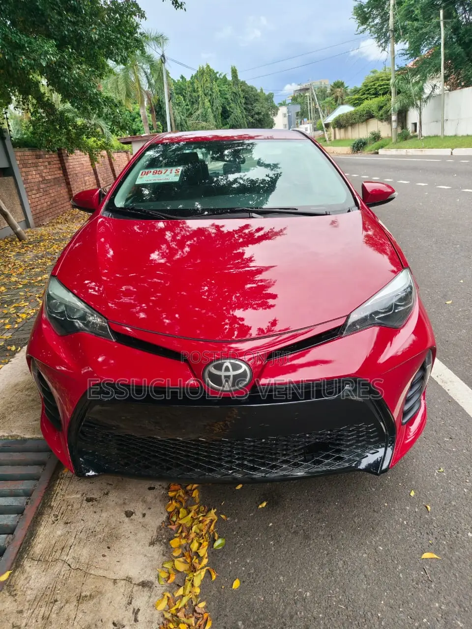 Toyota Corolla 2017 Red