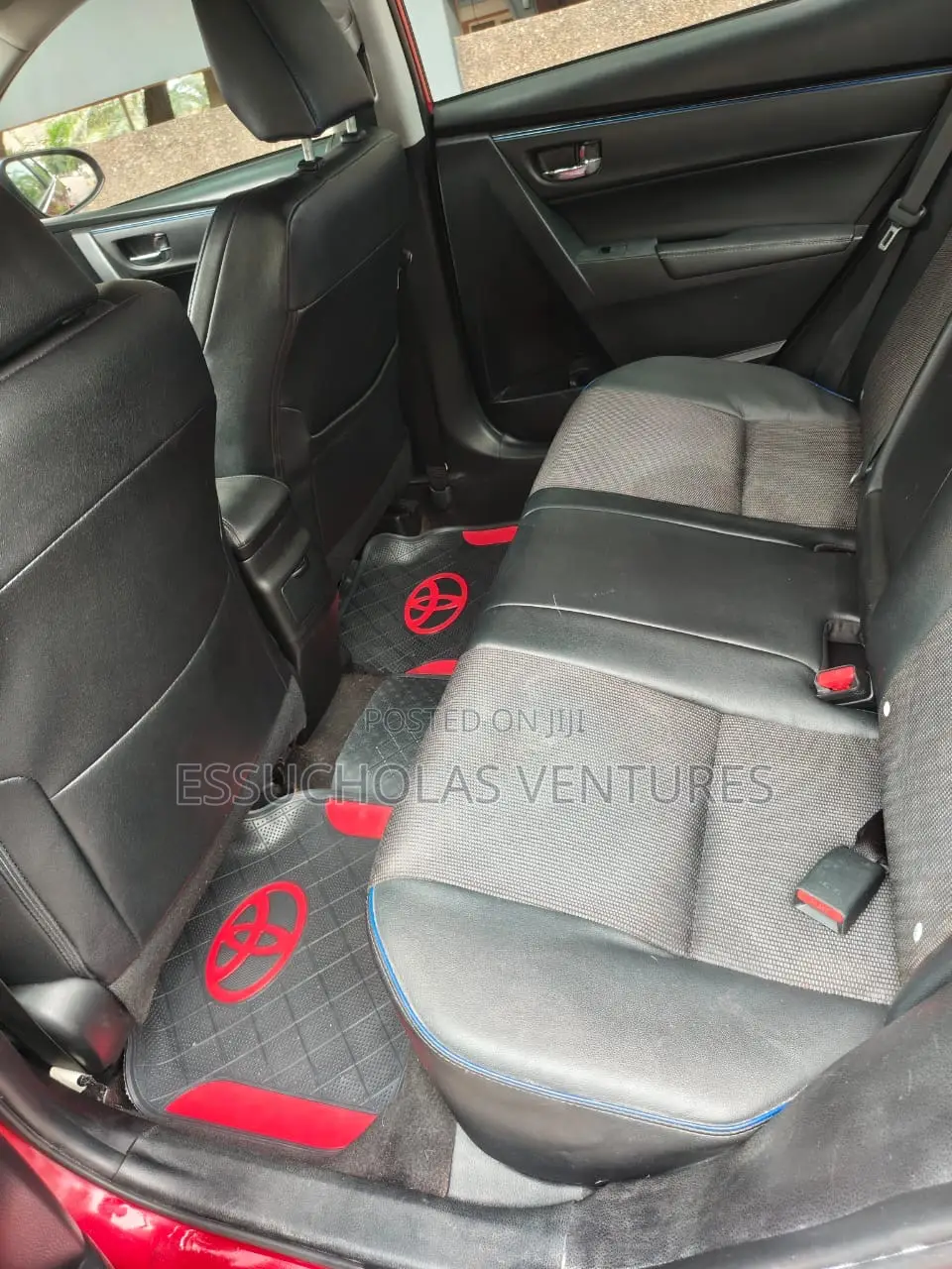 Toyota Corolla 2017 Red