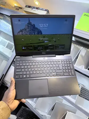 Laptop Dell G5 15 5500 16GB Intel Core i7 SSD 512GB