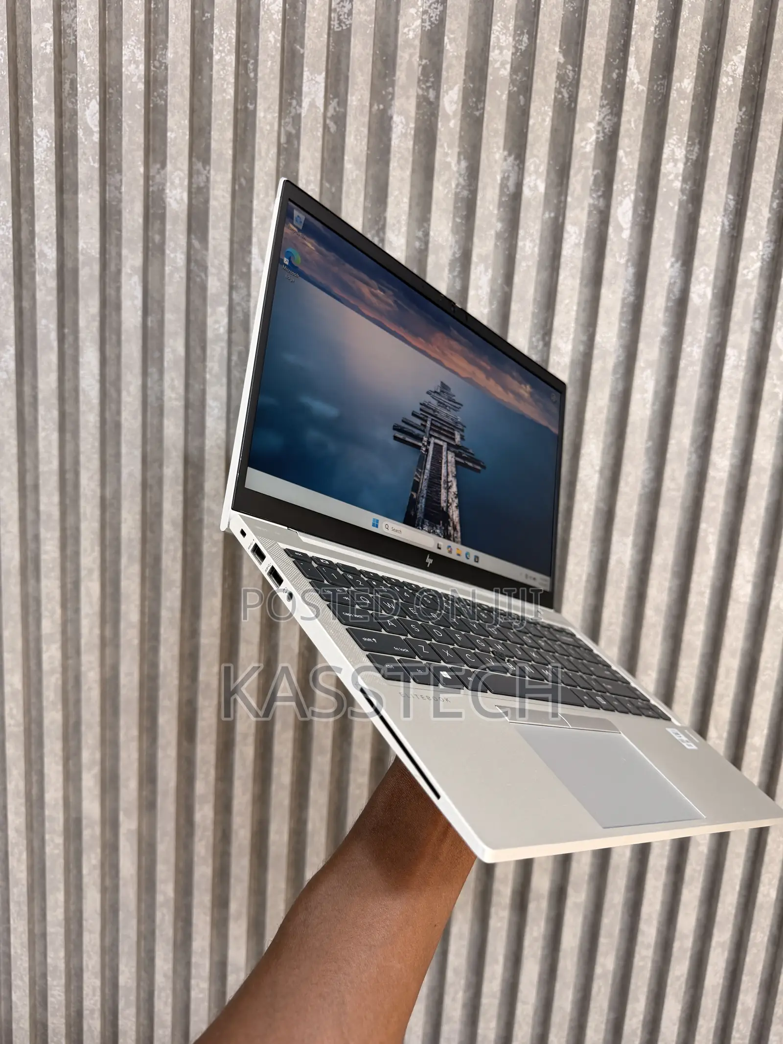 Laptop HP EliteBook 840 G7 8GB Intel Core i5 SSD 256GB