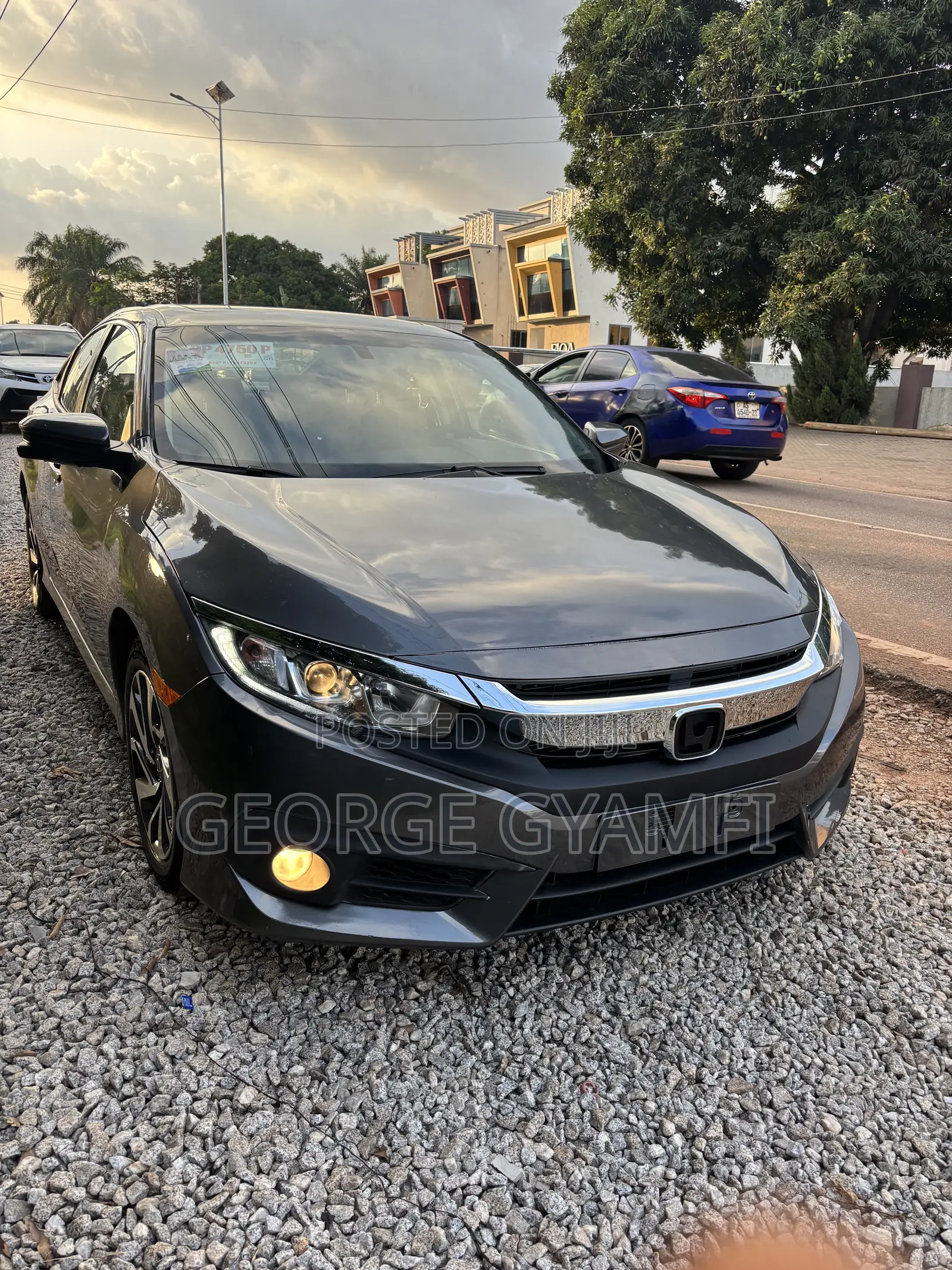 Honda Civic EX 4dr Sedan (1.5L 4cyl) 2016 Gray
