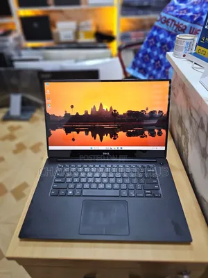 Laptop Dell XPS 15 9550 16GB Intel Core i7 SSD 256GB