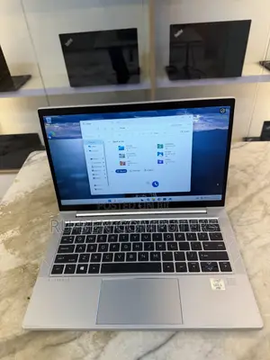 Laptop HP EliteBook 830 G7 16GB Intel Core i7 SSD 512GB
