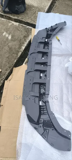 Audi Q8 Radiator Cover
