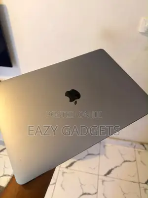 Laptop Apple MacBook Pro 2017 8GB Intel Core i5 SSD 128GB