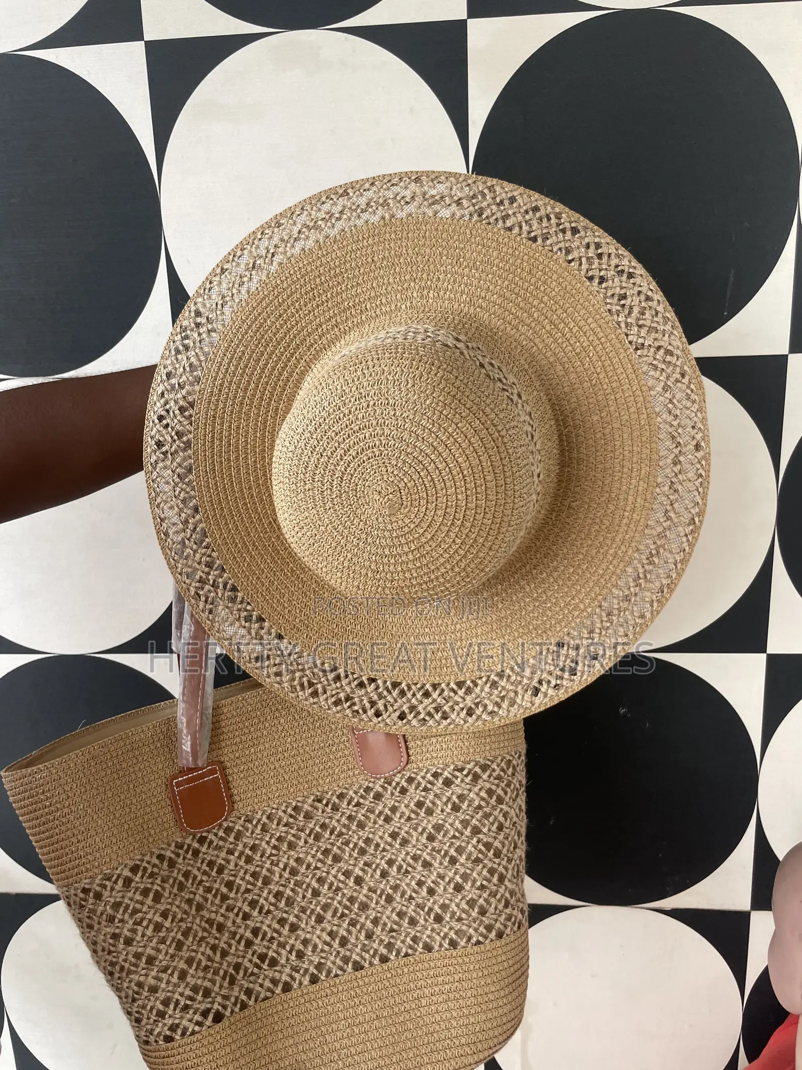 Beach Bag + Hat