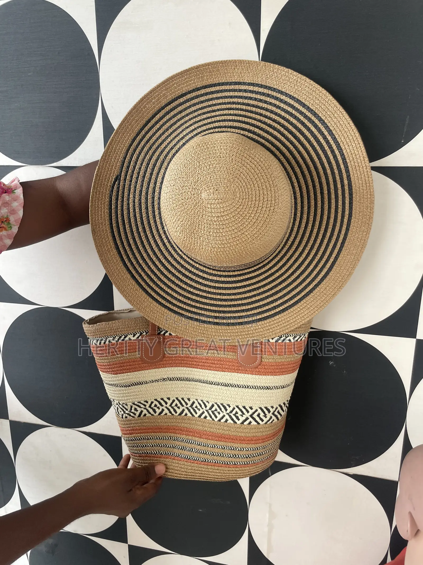 Beach Bag + Hat