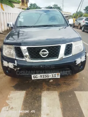 Nissan Pathfinder 2006 Blue