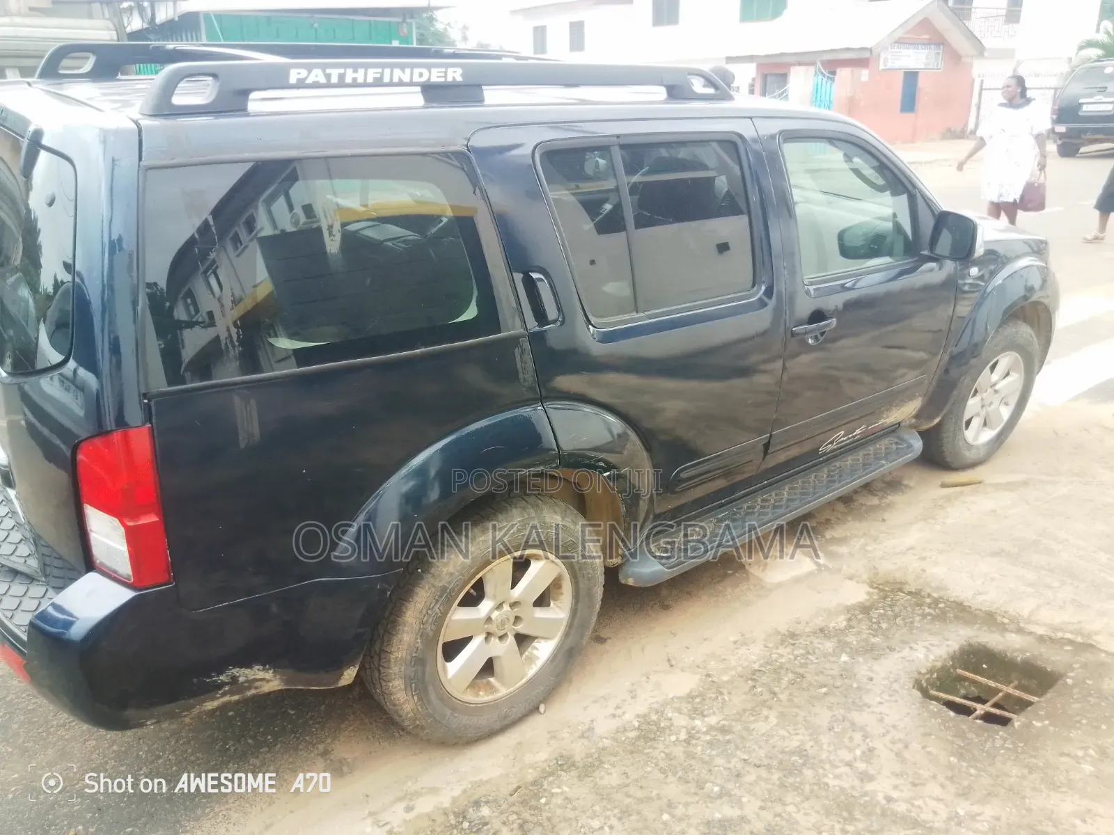 Nissan Pathfinder 2006 Blue