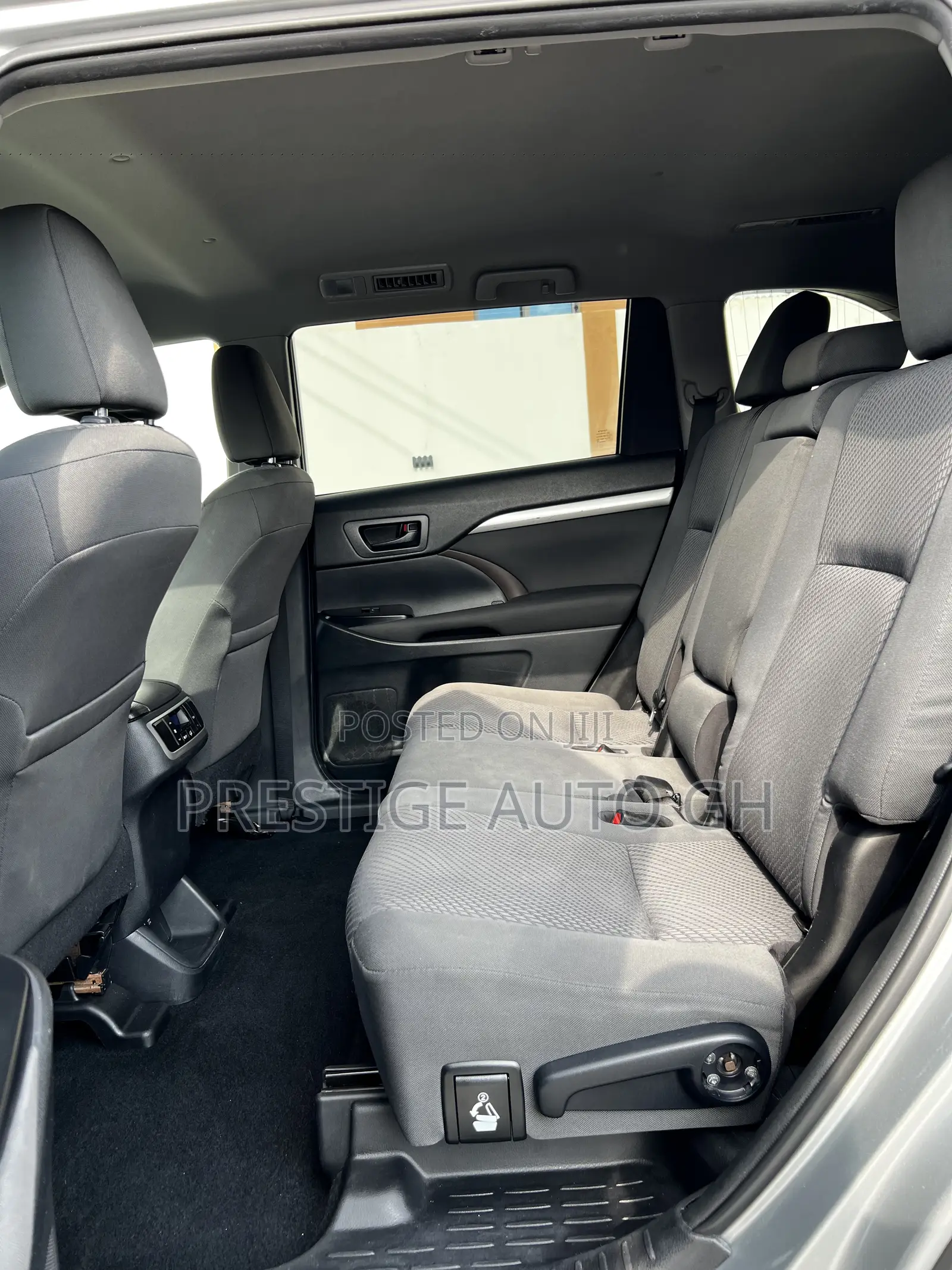 Toyota Highlander 2019 Silver