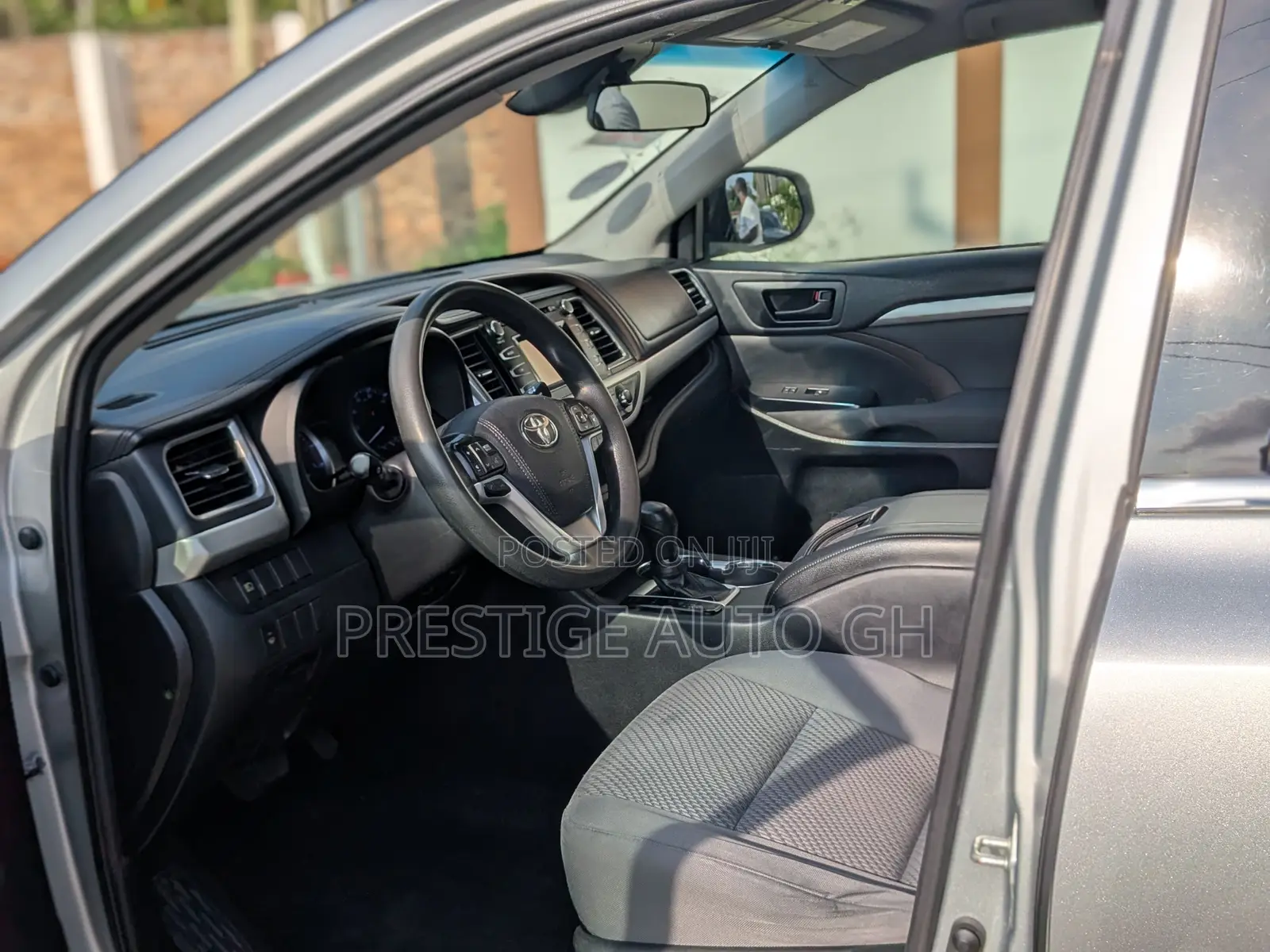 Toyota Highlander 2019 Silver