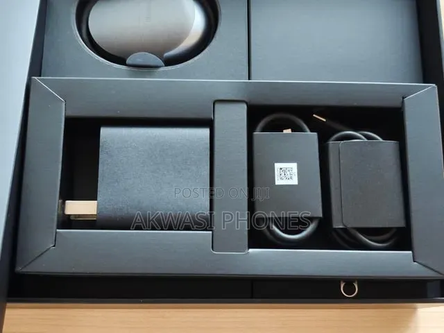 New Huawei Mate XT Ultimate Design 512 GB Black