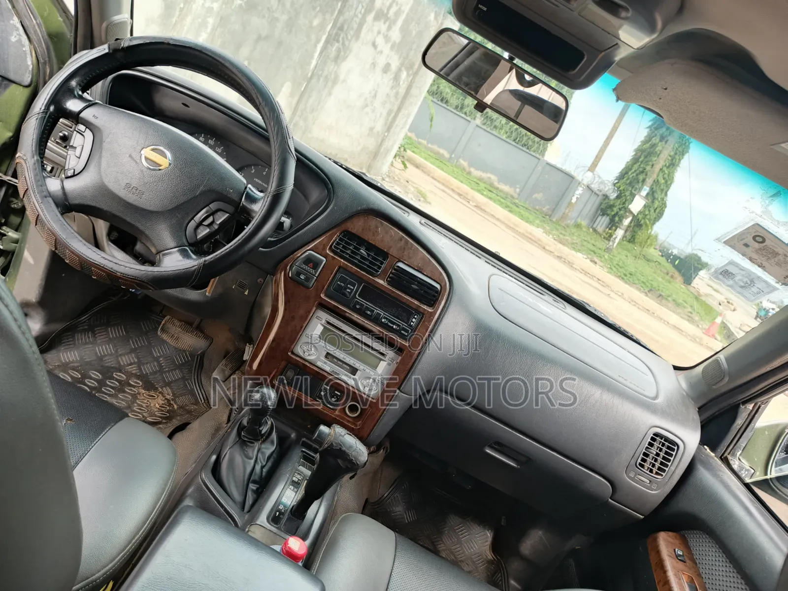 Nissan Pathfinder 2004 Green