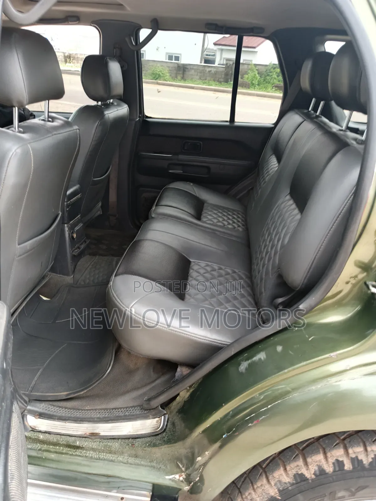 Nissan Pathfinder 2004 Green