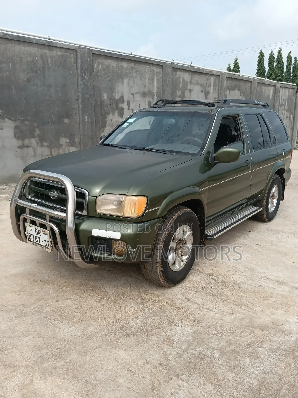 Nissan Pathfinder 2004 Green
