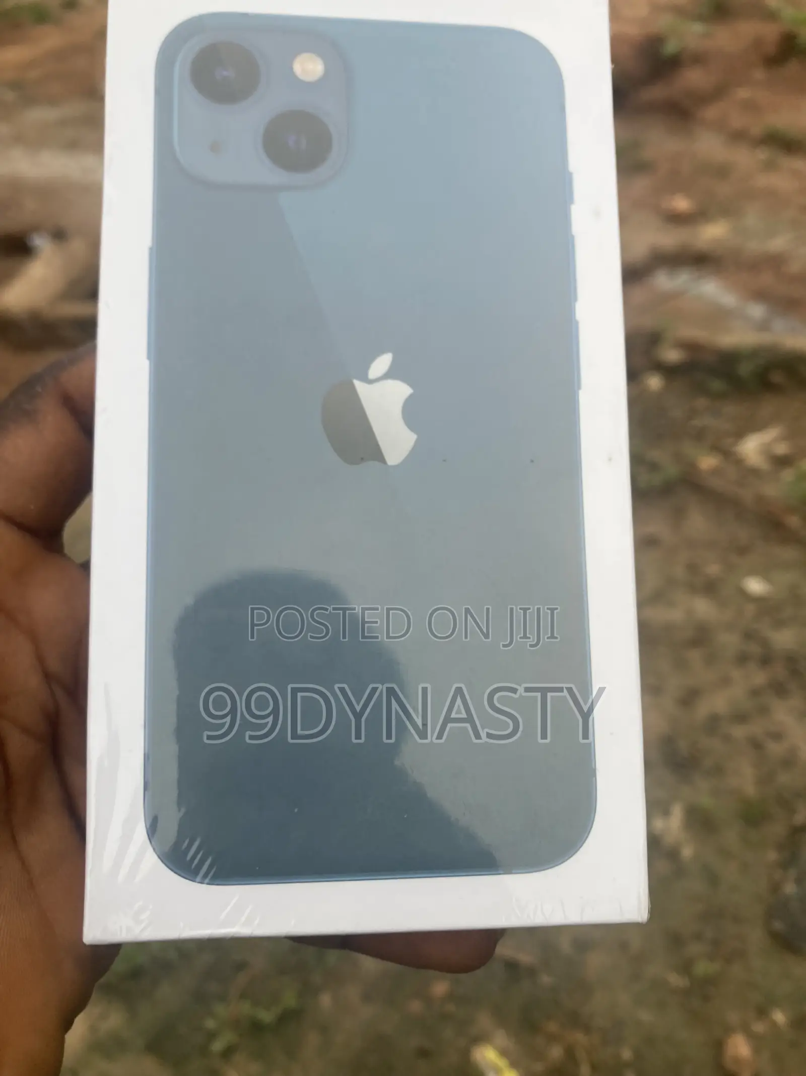 New Apple iPhone 13 128 GB Blue