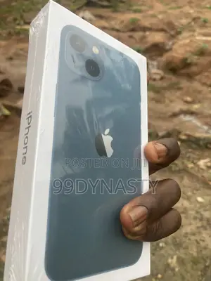 New Apple iPhone 13 128 GB Blue