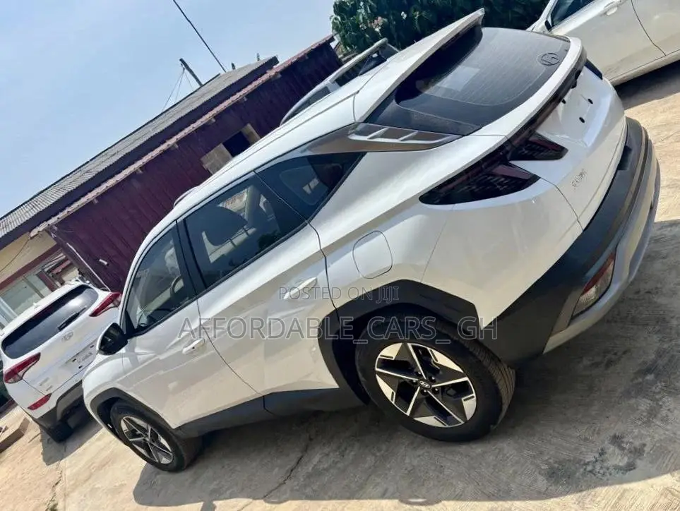 Hyundai Tucson Limited 2023 White