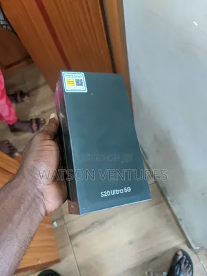 New Samsung Galaxy S20 Ultra 5G 128 GB Gray