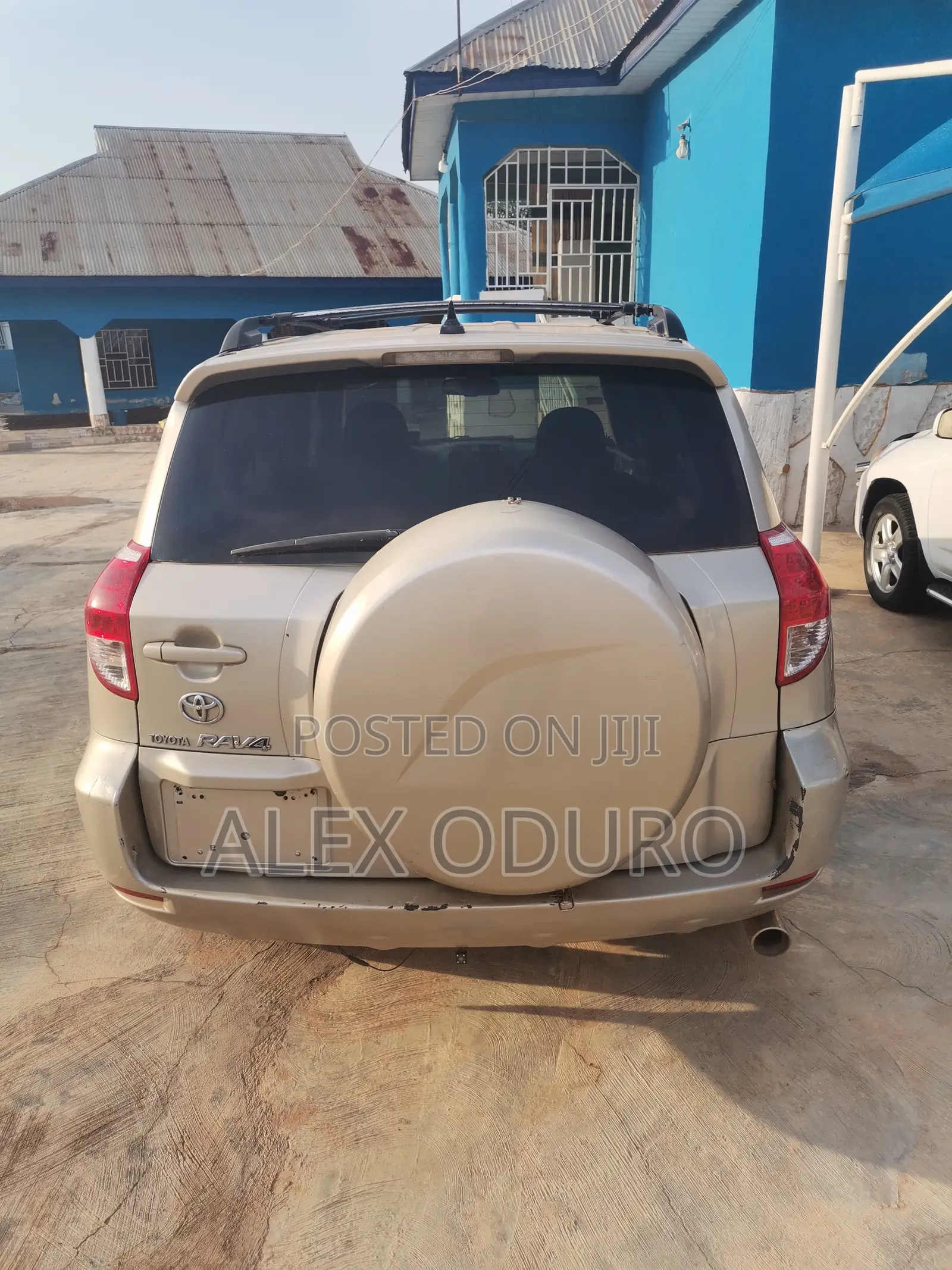 Toyota RAV4 2.4 2008 Gray